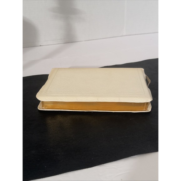 Vtg Holy Bible Concordance Red Letter Edition Self-Pronouncing KJV-Illustrations - Picture 5 of 16